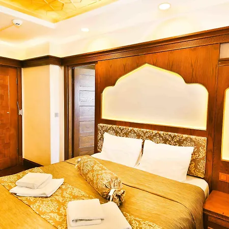 クムルク コナック 4*