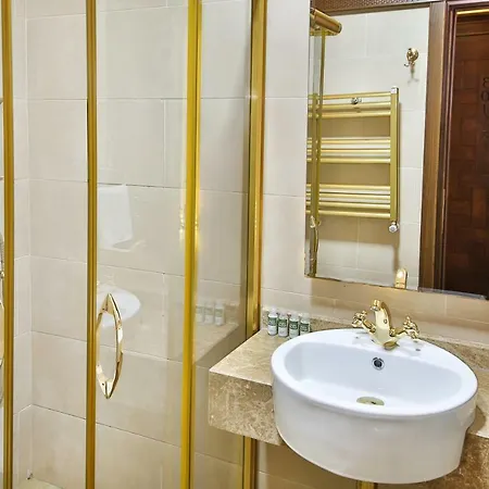 クムルク コナック 4*