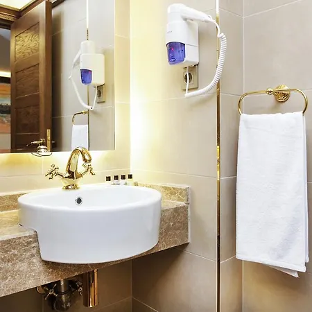 Kumluk Aparthotel 4*