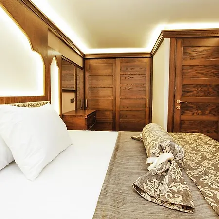 Kumluk Apartahotel 4*